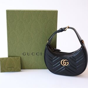 Almost NEW GUCCI HALF MOON